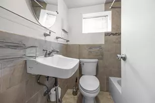 3820 Clarendon Rd, New York City, NY 11203 - Photo 19