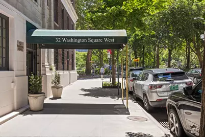 32 Washington Square W #3E, New York City, NY 10011 - Photo 13