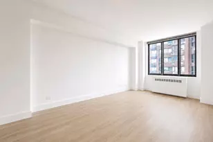 1735 York Ave, New York City, NY 10128 - Photo 3