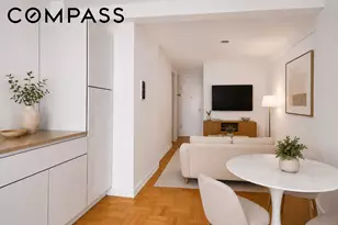 241 E 76th St, New York City, NY 10021 - Photo 5