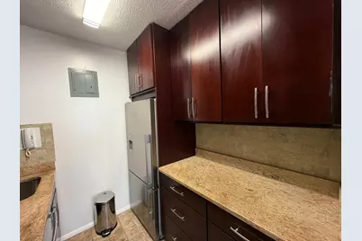 400 E 54th Street #6B, New York City, NY 10022 - Photo 11