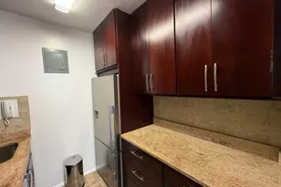 400 E 54th St, New York City, NY 10022 - Photo 11