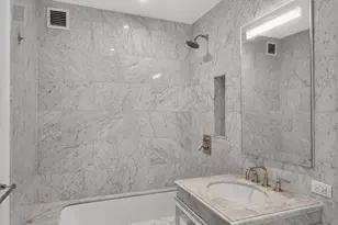 225 E 19th St, New York, NY 10003 - Photo 7