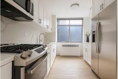 1735 York Avenue #11G, New York City, NY 10128 - Photo 3