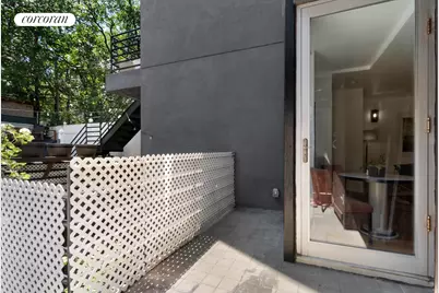 196 Scholes Street #1B, Brooklyn, NY 11211 - Photo 7