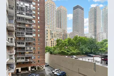 303 W 66th Street #4KE, New York City, NY 10069 - Photo 3