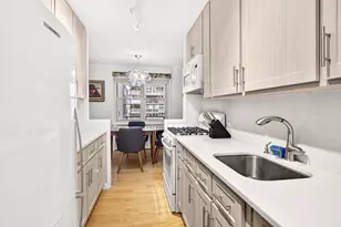 303 W 66th St, New York City, NY 10069 - Photo 5