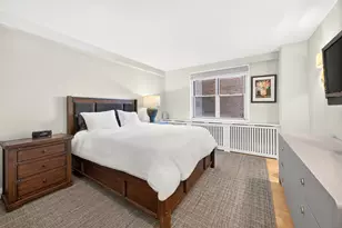 303 W 66th St, New York City, NY 10069 - Photo 7