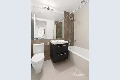 212 W 72nd Street #5G, New York City, NY 10023 - Photo 5