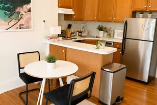 132 Remsen St, New York City, NY 11201 - Photo 3