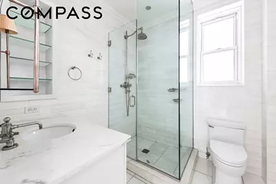 26 E 63rd Street #11F, New York City, NY 10065 - Photo 9