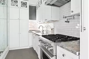 26 E 63rd St, New York City, NY 10065 - Photo 5