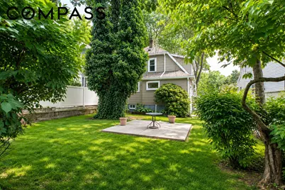 196 Prescott Avenue, New York City, NY 10306 - Photo 19