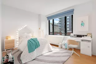 305 W 16th St, New York, NY 10011 - Photo 11