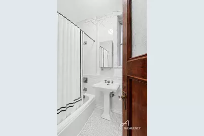 314 W 100th Street #3, New York City, NY 10025 - Photo 5