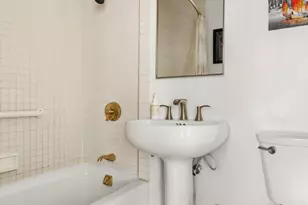 10 W 15th St, New York, NY 10011 - Photo 5