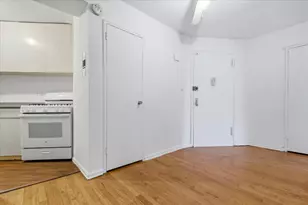 60-11 Broadway, Woodside, NY 11377 - Photo 5