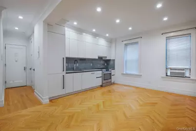 24-51 38th Street #A4, Astoria, NY 11103 - Photo 1