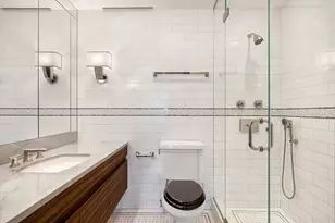 15 W 53rd St, New York City, NY 10019 - Photo 13