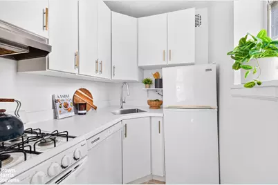 30 Monroe Place #3A, New York City, NY 11201 - Photo 7