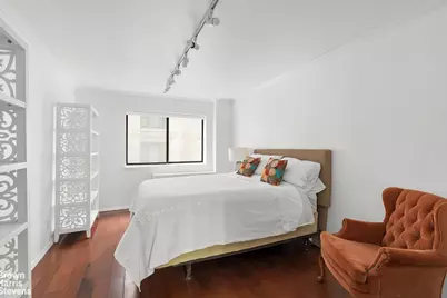 7 E 35th Street #10E, New York City, NY 10016 - Photo 5