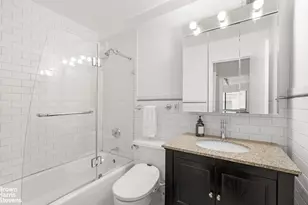 7 E 35th St, New York City, NY 10016 - Photo 7
