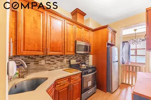 27 Hubbard Pl, New York City, NY 11210 - Photo 7