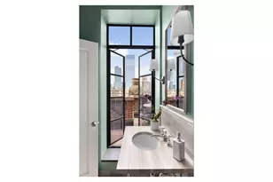 410 W 24th St, New York City, NY 10011 - Photo 23