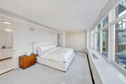 188 E 64th Street #2501, New York City, NY 10065 - Photo 13