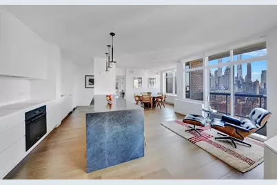 188 E 64th Street #2501, New York City, NY 10065 - Photo 7