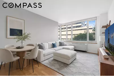 635 W 42nd Street #4B, New York City, NY 10036 - Photo 1
