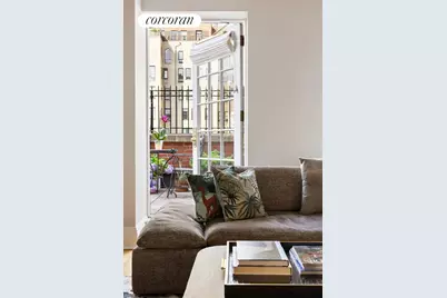 52 E 72nd Street #PHA, New York City, NY 10021 - Photo 3