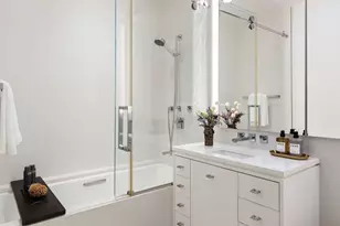 551 W 21st St, New York City, NY 10011 - Photo 11