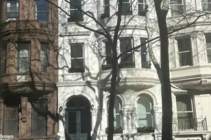44 W 76th St, New York City, NY 10023 - Photo 3