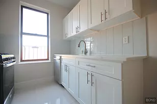 1034 Rutland Rd, New York City, NY 11212 - Photo 3