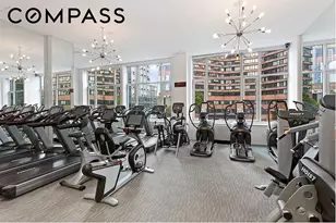 635 W 42nd St, New York City, NY 10036 - Photo 9