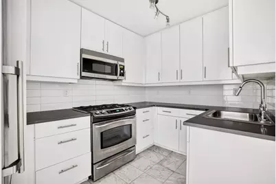 200 E 58th Street #11B, New York, NY 10022 - Photo 7
