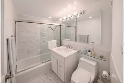 333 E 46th Street #4J, New York City, NY 10017 - Photo 3