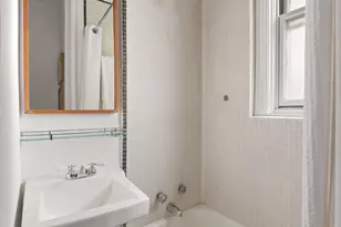 32 Washington Square W, New York City, NY 10011 - Photo 15