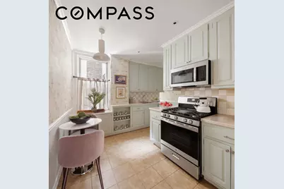 32 Washington Square W #11E, New York City, NY 10011 - Photo 9