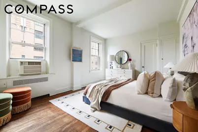 32 Washington Square W #11E, New York City, NY 10011 - Photo 13