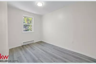 94-27 83rd Street #3, New York City, NY 11416 - Photo 5