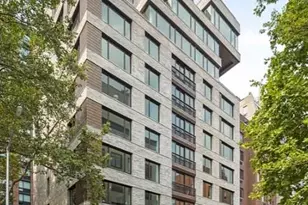 428 W 19th St, New York City, NY 10011 - Photo 11