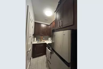 238 E 24th Street #1B, New York, NY 10010 - Photo 3