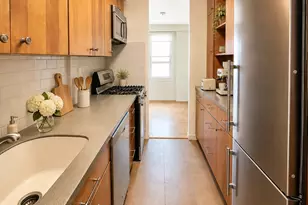 900 W 190th St, New York City, NY 10040 - Photo 3