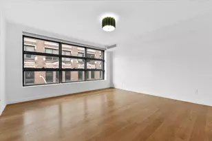 547 W 47th St, New York City, NY 10036 - Photo 9