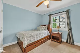 2137 Clinton Ave, New York City, NY 10457 - Photo 9