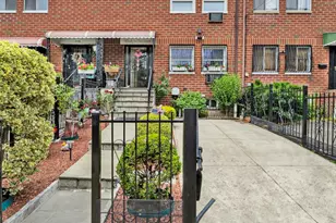 2137 Clinton Ave, New York City, NY 10457 - Photo 15