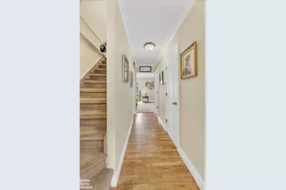 2137 Clinton Avenue, New York City, NY 10457 - Photo 7