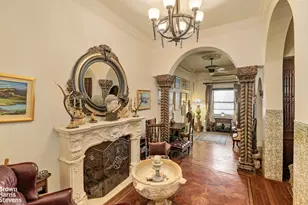 6 E 76th St, New York City, NY 10021 - Photo 9